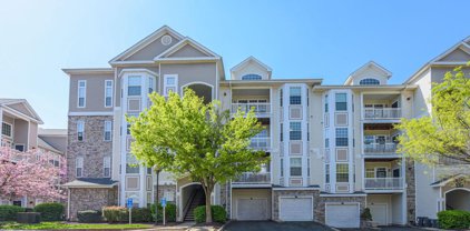 506 Sunset View Ter Se Unit #302, Leesburg