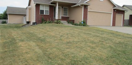417 E Yeager St, Rose Hill
