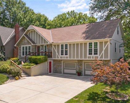 1221 Wellington Way, Liberty