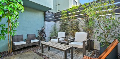 2424  Oak St Unit 6, Santa Monica
