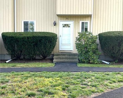 26 Monika Lane Unit 26, Brookfield