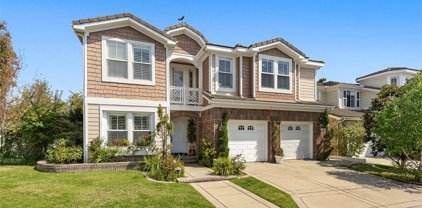 5466 Windward Avenue, Long Beach