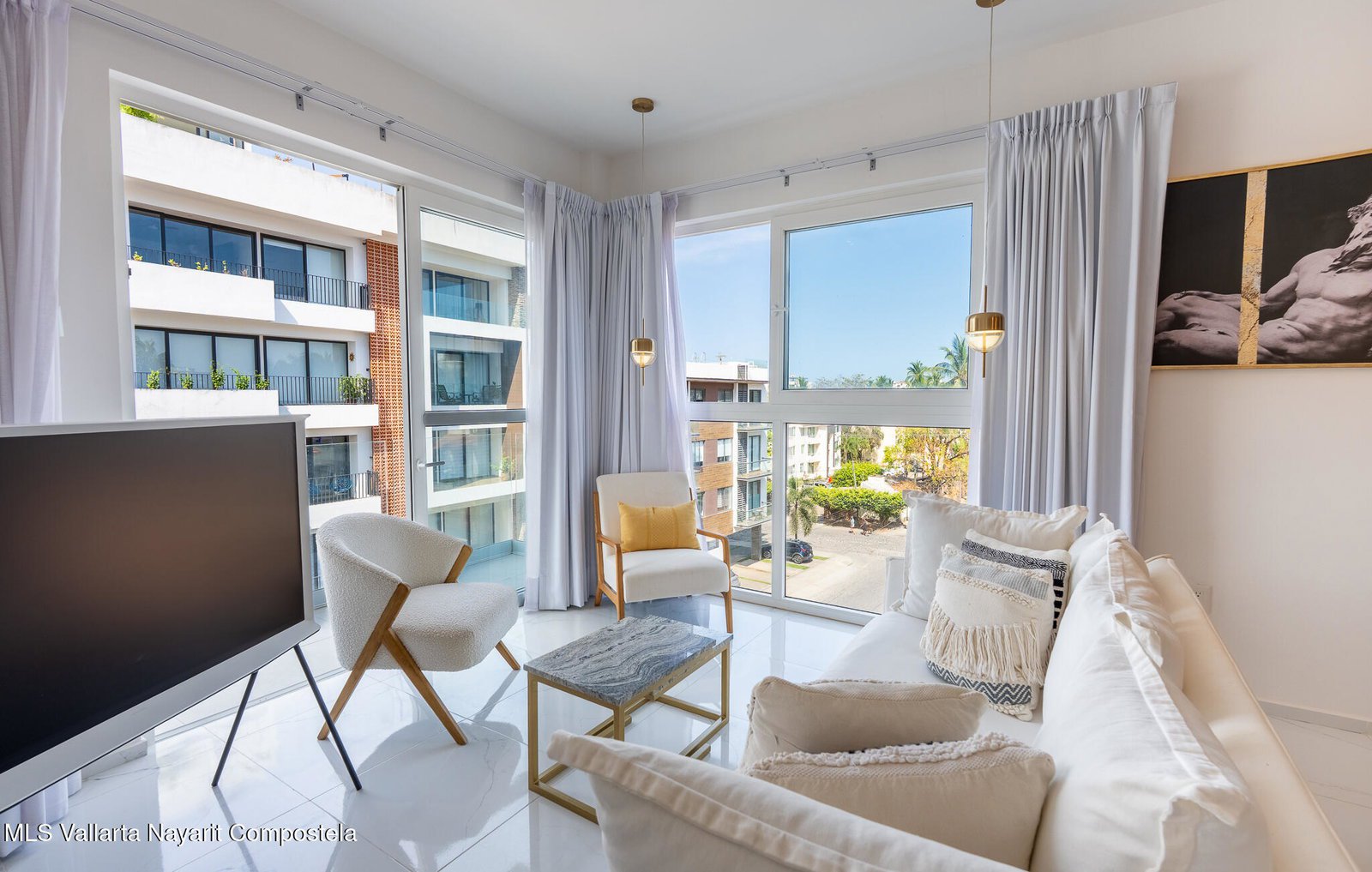 319 Palm Springs Unit 401, Puerto Vallarta, JALISCO N/A — Versalles