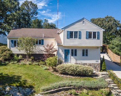 121 Reservoir St, Needham