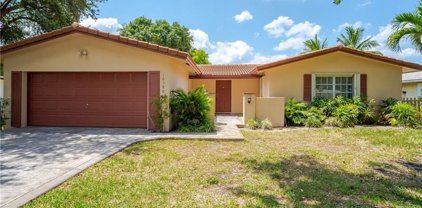 10380 NW 42nd Dr, Coral Springs