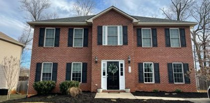 1114 Woods End Ln, Forest