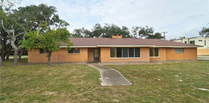 1040 S 10th, Aransas Pass