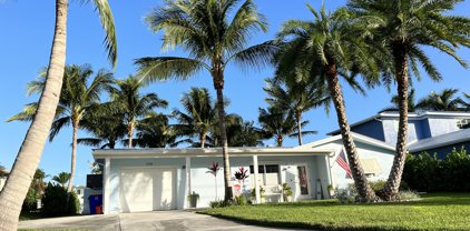 1719 SW Dyer Point Road, Palm City