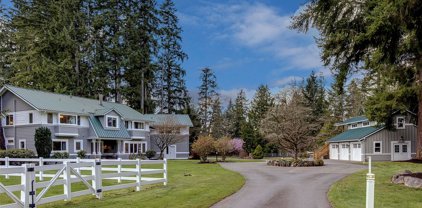 13329 220th Court NE, Woodinville