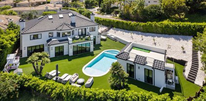 2116 Country Hill Lane, Los Angeles