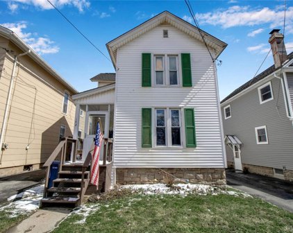 142 Harvey  Avenue, Lockport-City-290900