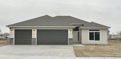 2623 S Alder St., Kennewick