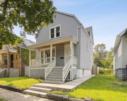7034 S Throop Street, Chicago