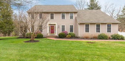 9 Barn Lane, Westford