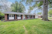 736 Gascogne  Drive, St Louis image