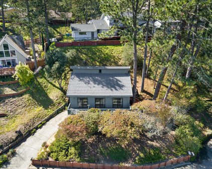 113 Whispering Pines CT, Scotts Valley