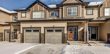 226 Hillcrest Square Sw, Airdrie