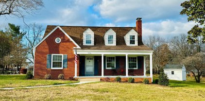 306 Cannon Cir, Fredericksburg