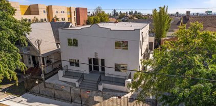 324 W 51st St, Los Angeles