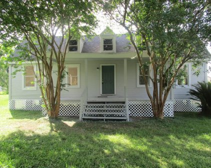 110 Spencer Street, Brazoria