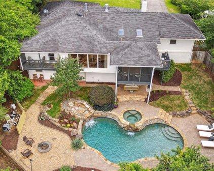95 Silverwood Road, Sandy Springs