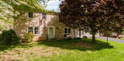 28 Belair Dr, Dillsburg