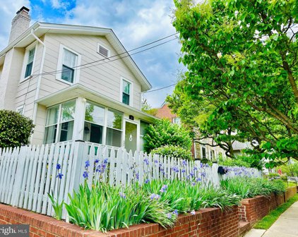 16 E Masonic View Ave, Alexandria