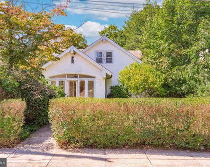 232 Forrest Ave, Narberth