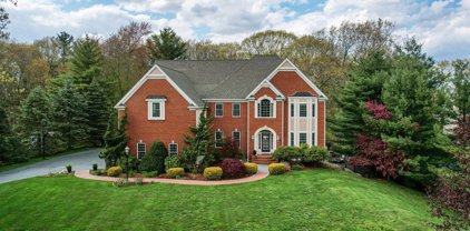 7 Bowker Road, Hopkinton
