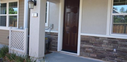 81 Braxton Terrace, Campbell