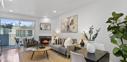 6038  Carlton Way Unit 202, Los Angeles