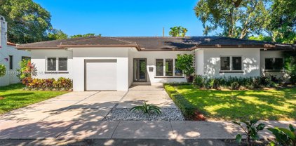 511 Madeira Ave, Coral Gables