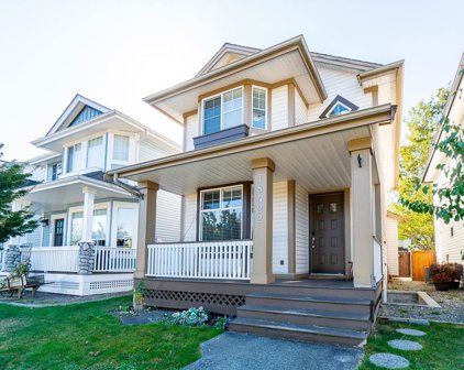 18422 65 Avenue, Surrey