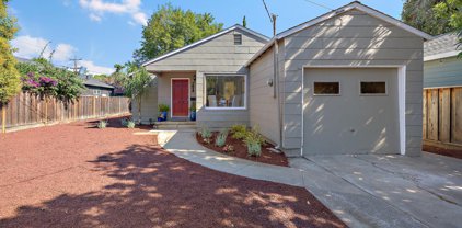 1678 Latham ST, Mountain View