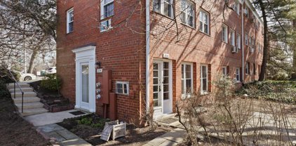 3234 Wellington Rd, Alexandria