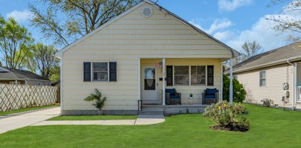 12 Krueger Place, Middletown