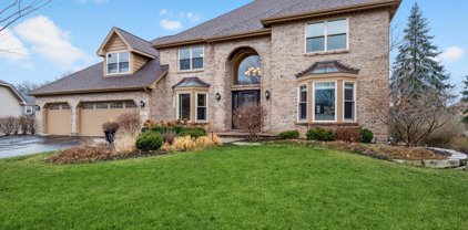 103 Mackinaw Court, Naperville