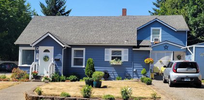 685 NW ANGELINE AVE, Gresham