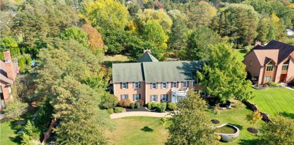 16 The Hamlet, Amherst