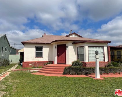 621 E 121st Place, Los Angeles