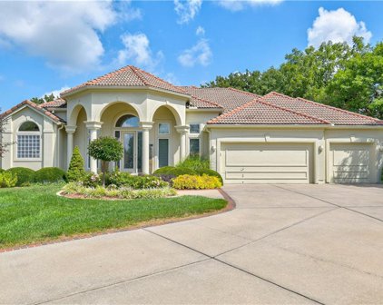 733 NE Seabrook Circle, Lee's Summit