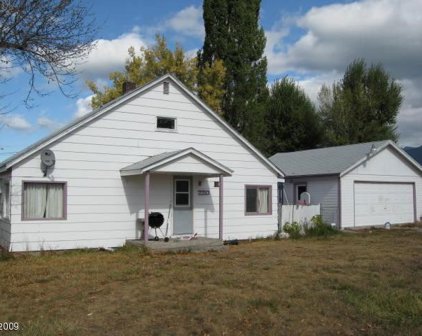 220 Adams Street SE, Ronan