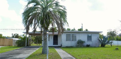 885 Halstead St, Deltona