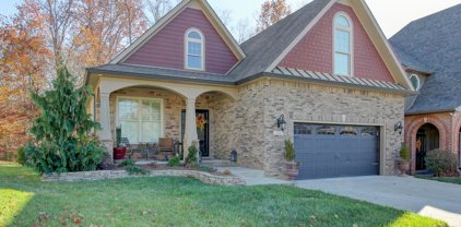 562 Summit View Cir, Clarksville