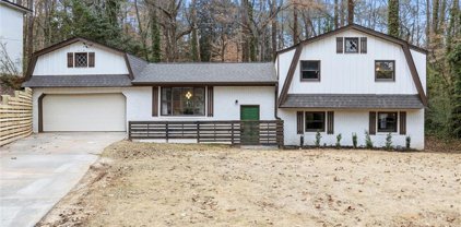 3457 Scenic Drive, East Point