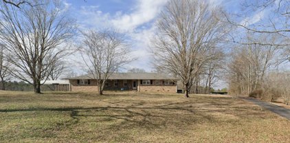 943 Belmont Rd, Clarksville