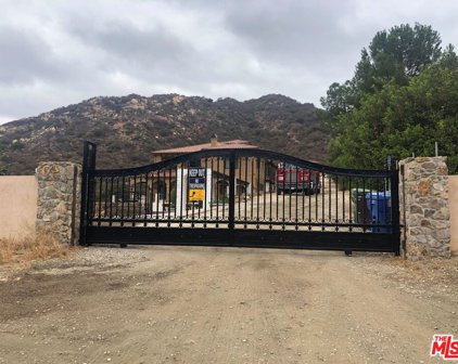 0  Stunt Rd, Calabasas