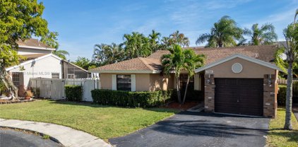 720 Shiloh Ter, Davie