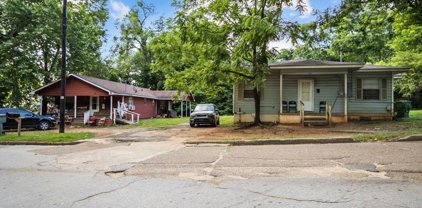619,701,705,215 Pecan, Nacogdoches