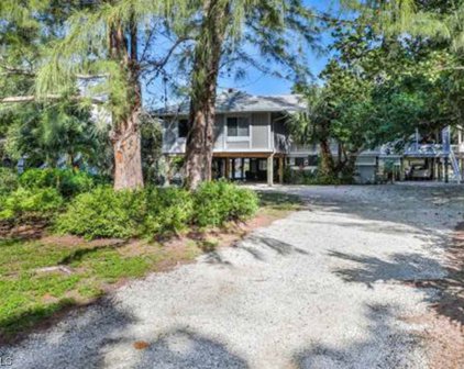 1454 Sandpiper Circle, Sanibel